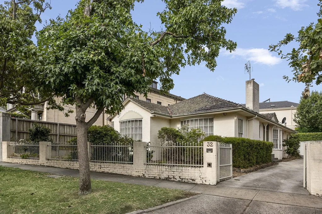 32 Lansell Road, Toorak, VIC 3142