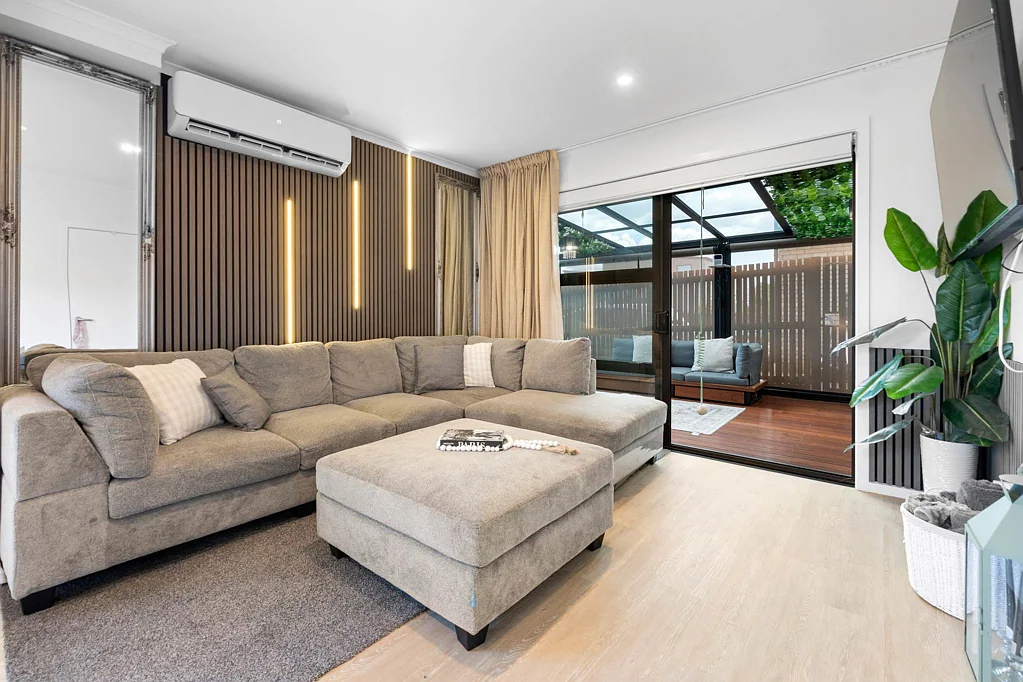 Wiri 3Phòng ngủ Smart, Stylish & Solid – Near-New Home in Wiri
