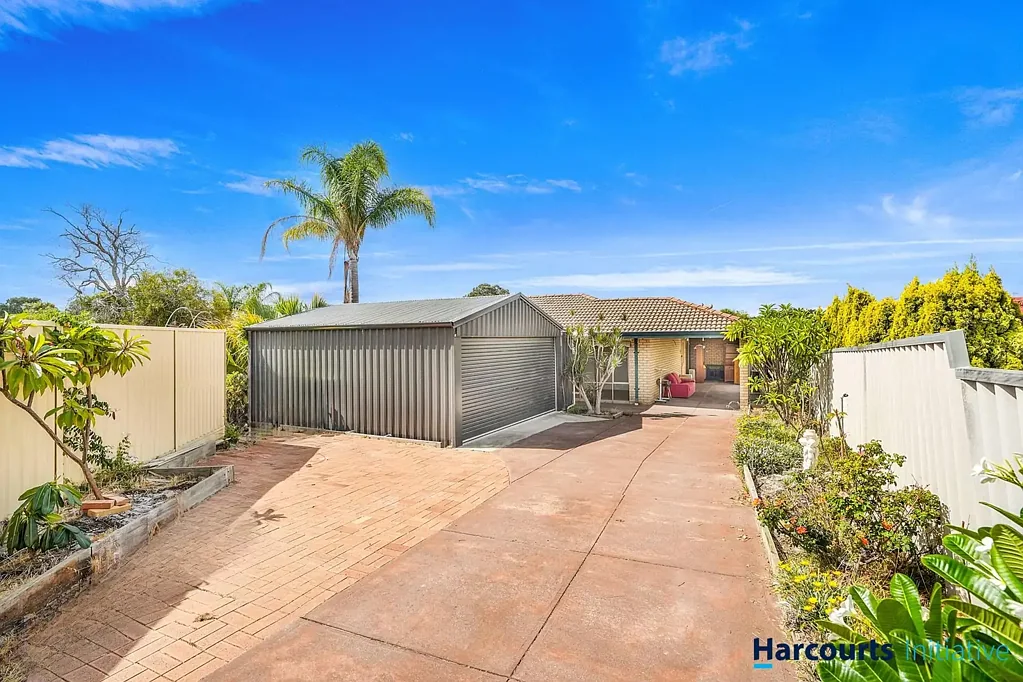 8B Auks Rise, Ballajura, WA 6066