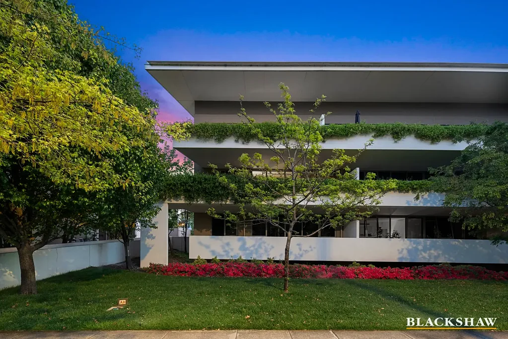 208/21 State Circle, Forrest, ACT 2603