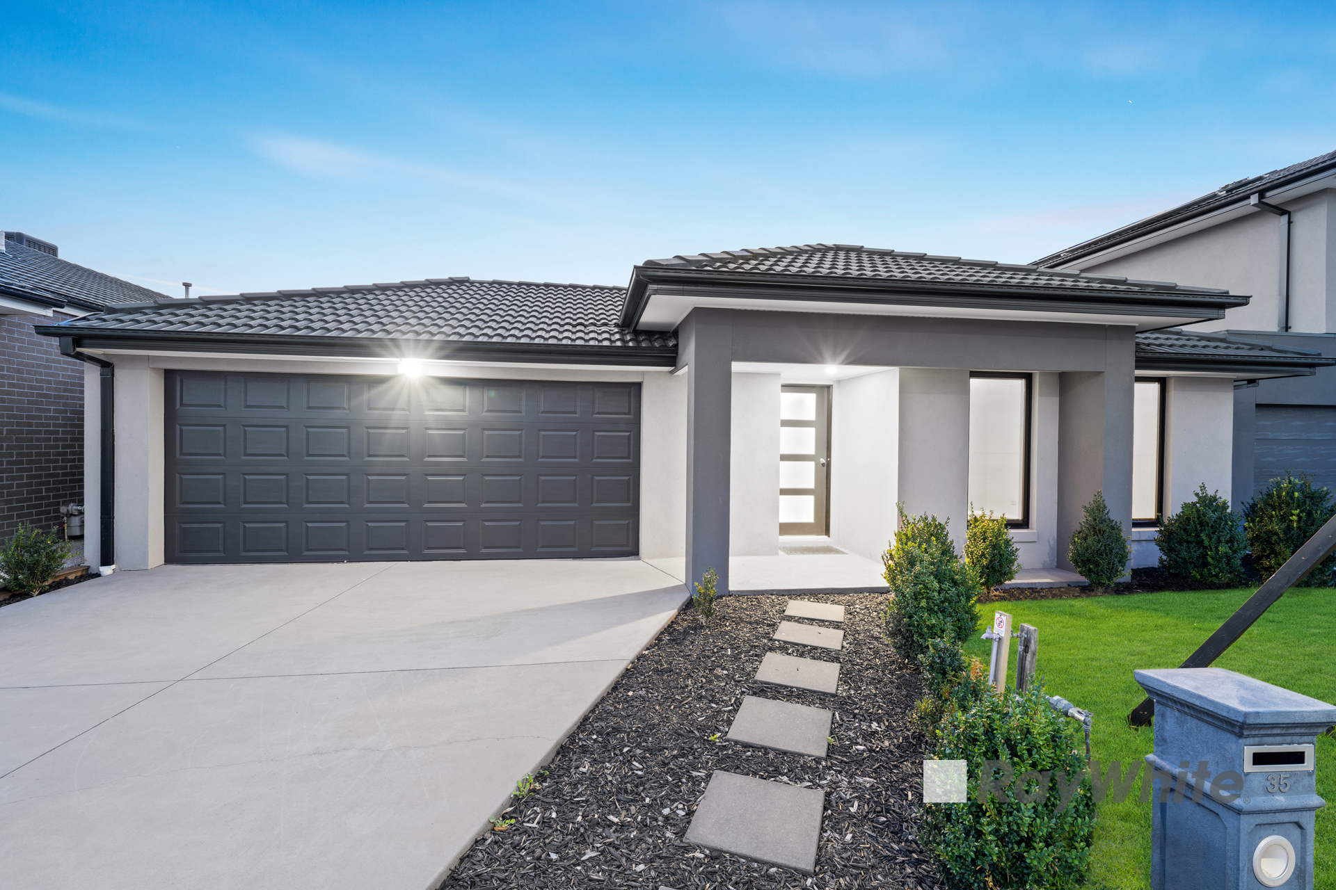 35 LEAFY CCT, CRANBOURNE EAST VIC 3977, 0 rūma, 0 rūma horoi, House