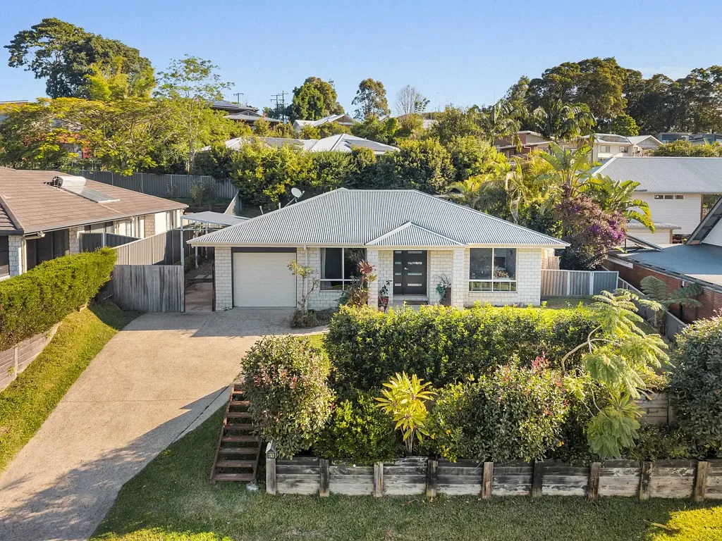 Mullumbimby 5Zimmer Elevated Lifestyle with Dual Living Flexibility in Sought After Tallowood Estate