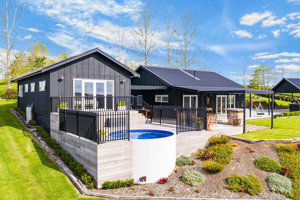 Ruatangata Immaculate presentation meets modern design