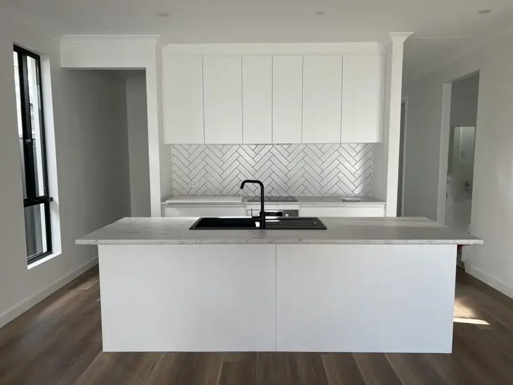 Near New 3 Bedroom, 2 Bathroom Home