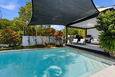 Trinity Park 5Habitaciones Resort-Style Family Living with Tropical Gardens, Pool & Pavilion Near Bluewater Marina