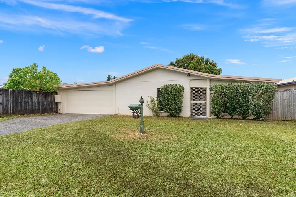 Mount Sheridan 4 Bedroom Great Outdoor Entertaining & Fantastic Location!!