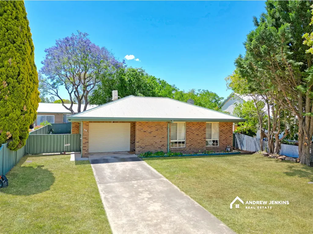 Barooga 3 Slaapkamer Move-In Ready & Immaculately Presented