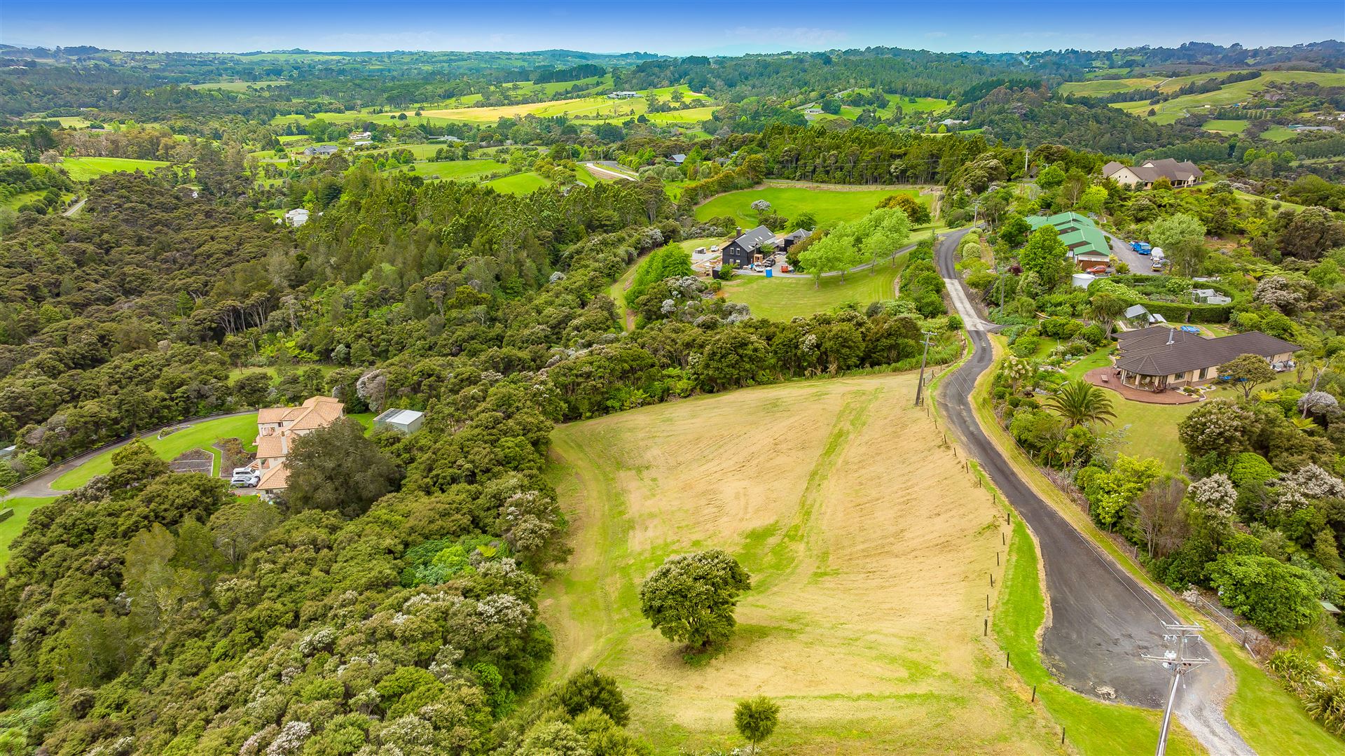 214 Three Oaks Drive, Dairy Flat, Auckland - Rodney, 4 Bedrooms, 1 Bathrooms, Lifestyle Section