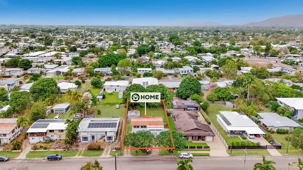 Aitkenvale 3ਬੈੱਡਰੂਮ Renovate or Redevelop on 1,012sqm in Central Aitkenvale - Rare Medium Density Residential Site