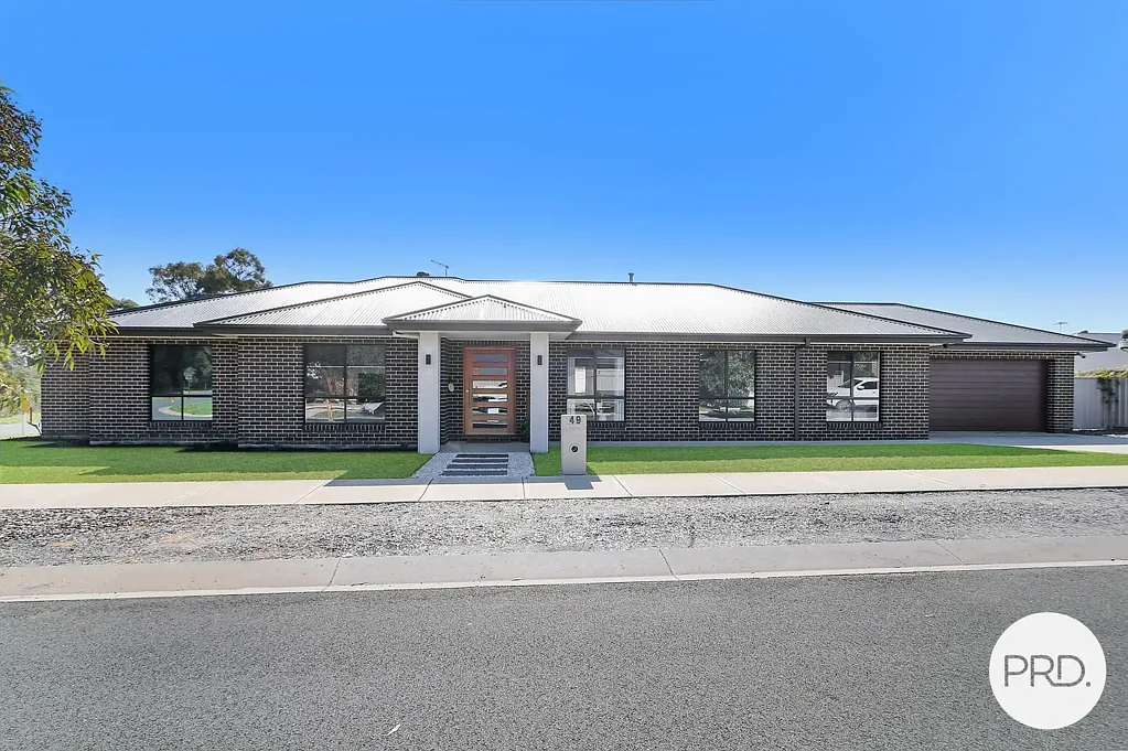 49 Freeman Crescent, Baranduda, VIC 3691
