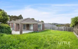 326 Flaxen Hills Road, Doreen