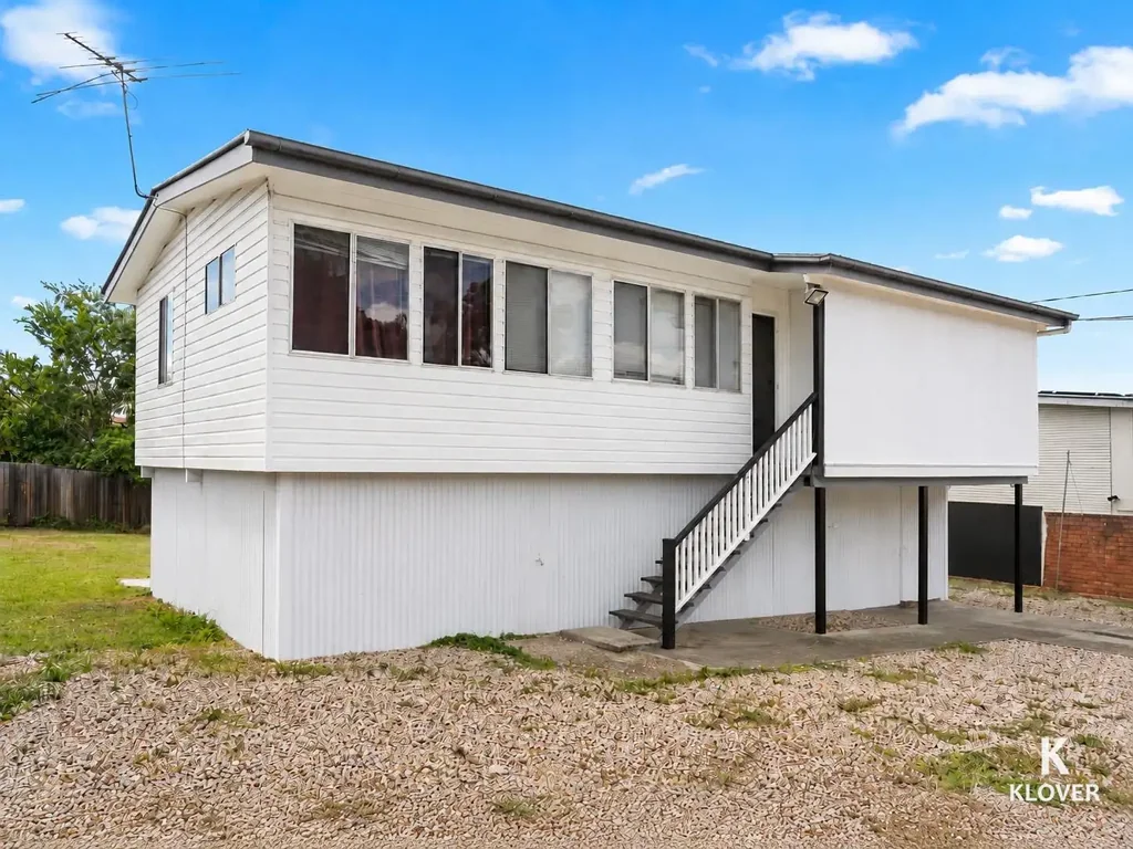 🏡 Freshly Updated 3-Bedroom Home in Convenient Logan Central!