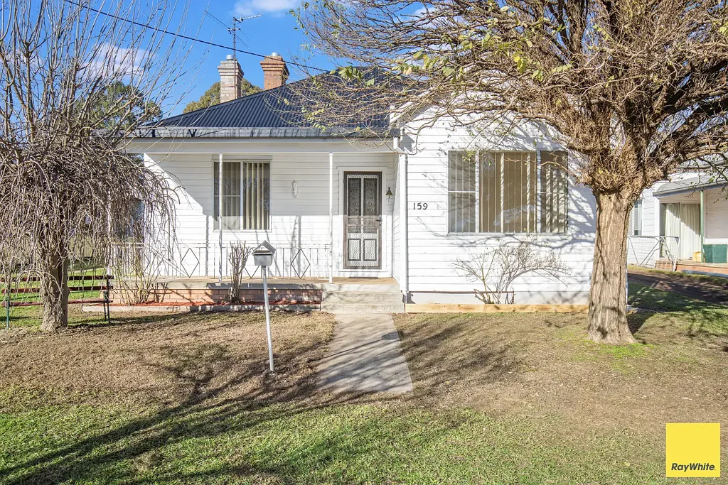 Glen Innes 4房  Charming New England Cottage Living with Modern Comforts