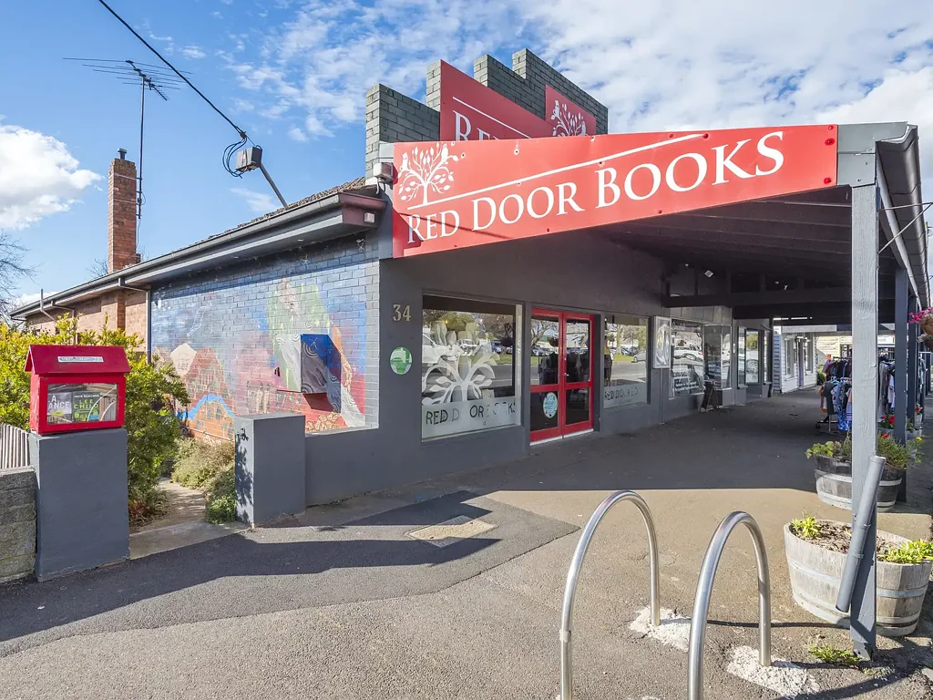 Lancefield 2Kwarto This is It! Investment Mixed-Use Opportunity in the Heart of Lancefield