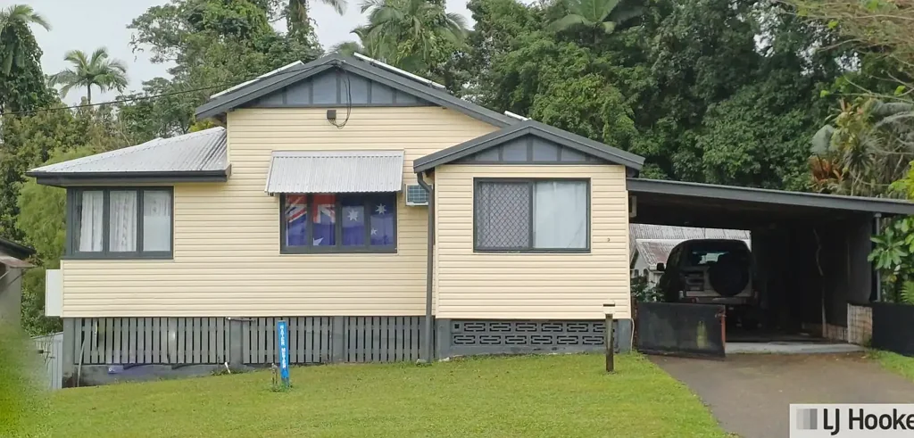 Tully 4 Bedroom Three Bedroom Family Home in Tully