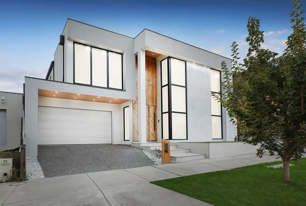 Greenvale 5 Bedroom State-Of-The-Art Family Masterpiece