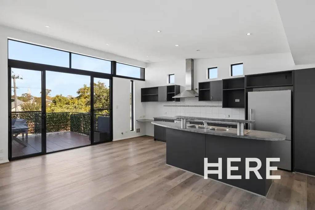 Skyline Views & Lifestyle Living in Vibrant Mount Hawthorn
