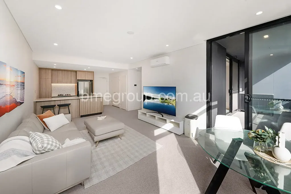 Wentworth Point 1Moenga Glimpse Of Waterview | Tranquil Garden Facing | Alfresco Balcony | Size: 79 SQM
