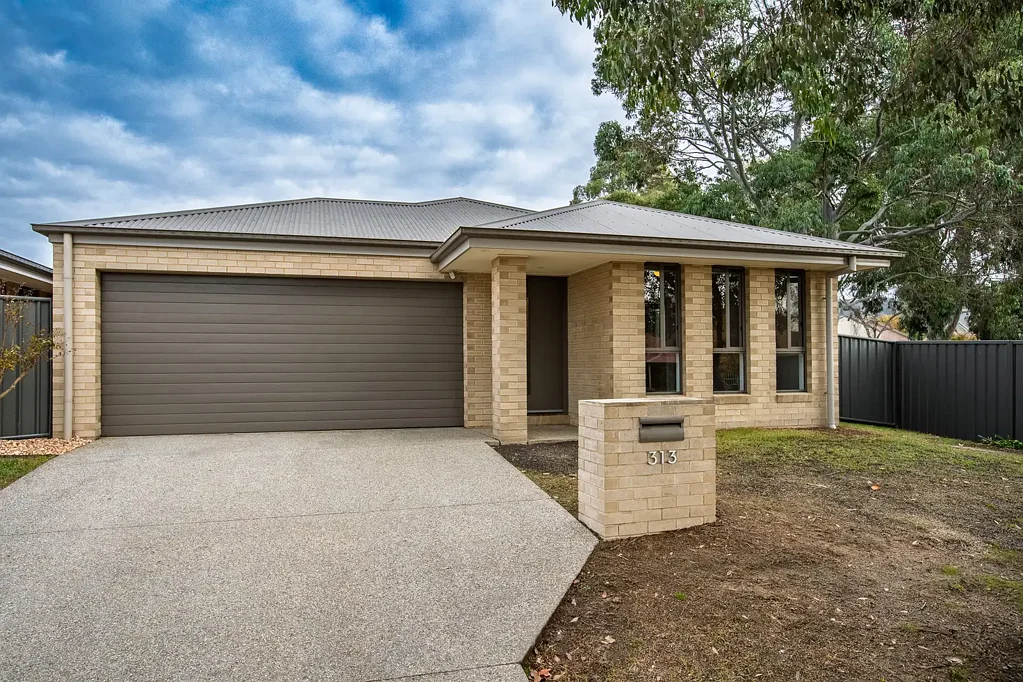 313 Diggers Road, Lavington, NSW 2641
