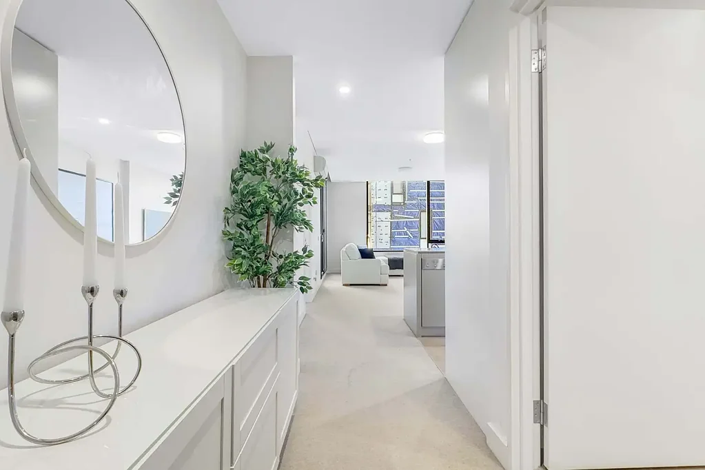 Resort style living | Moments walk to lifestyle amenities