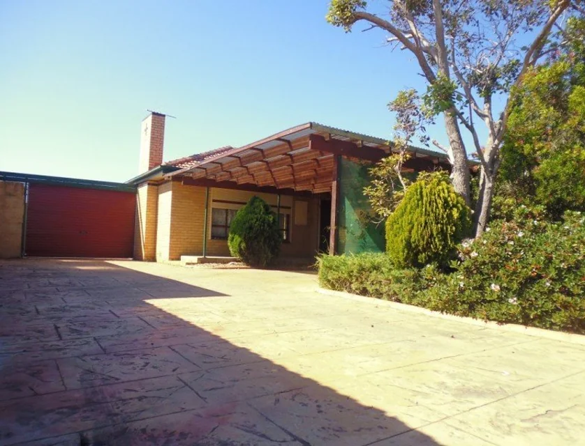 30 Montasell Avenue, Deer Park, Western Melbourne, 3 ਕਮਰੇ, 1 ਬਾਥਰੂਮ, House