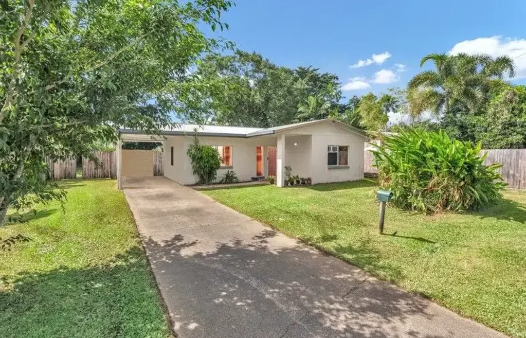 Home With Large Yard with Side Access - Unfurnished