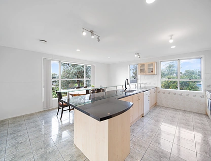 4 Pike Place, Mangere East, Manukau City, 5 Bedrooms, 1 Bathrooms, House