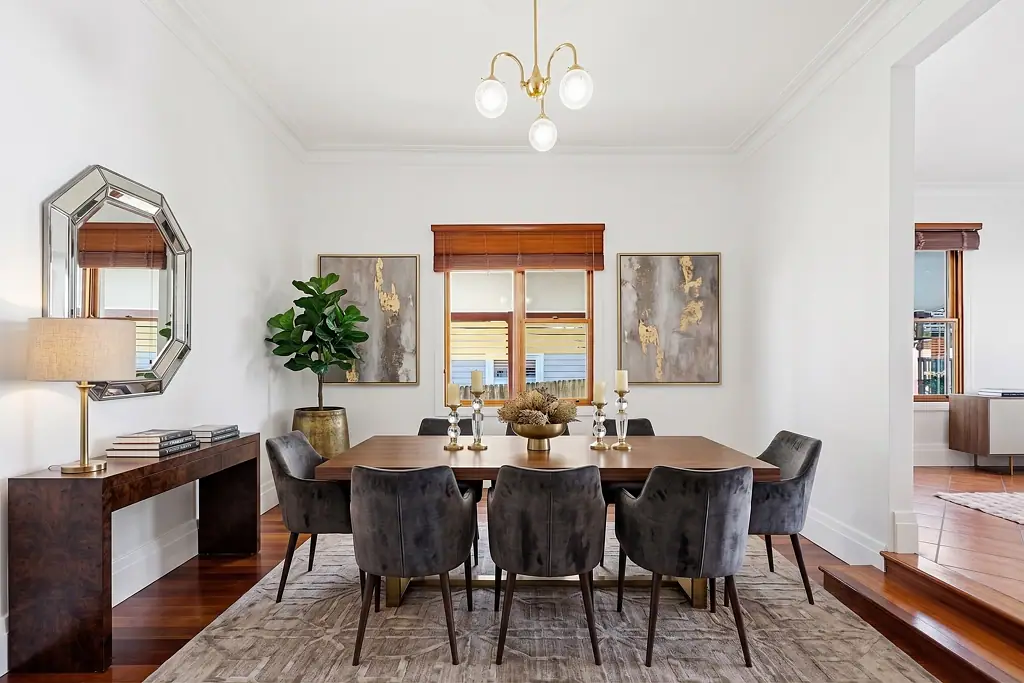 Ultimate Work-From-Home Luxury: 4-Bed Family Home + Separate Home Office & Pool