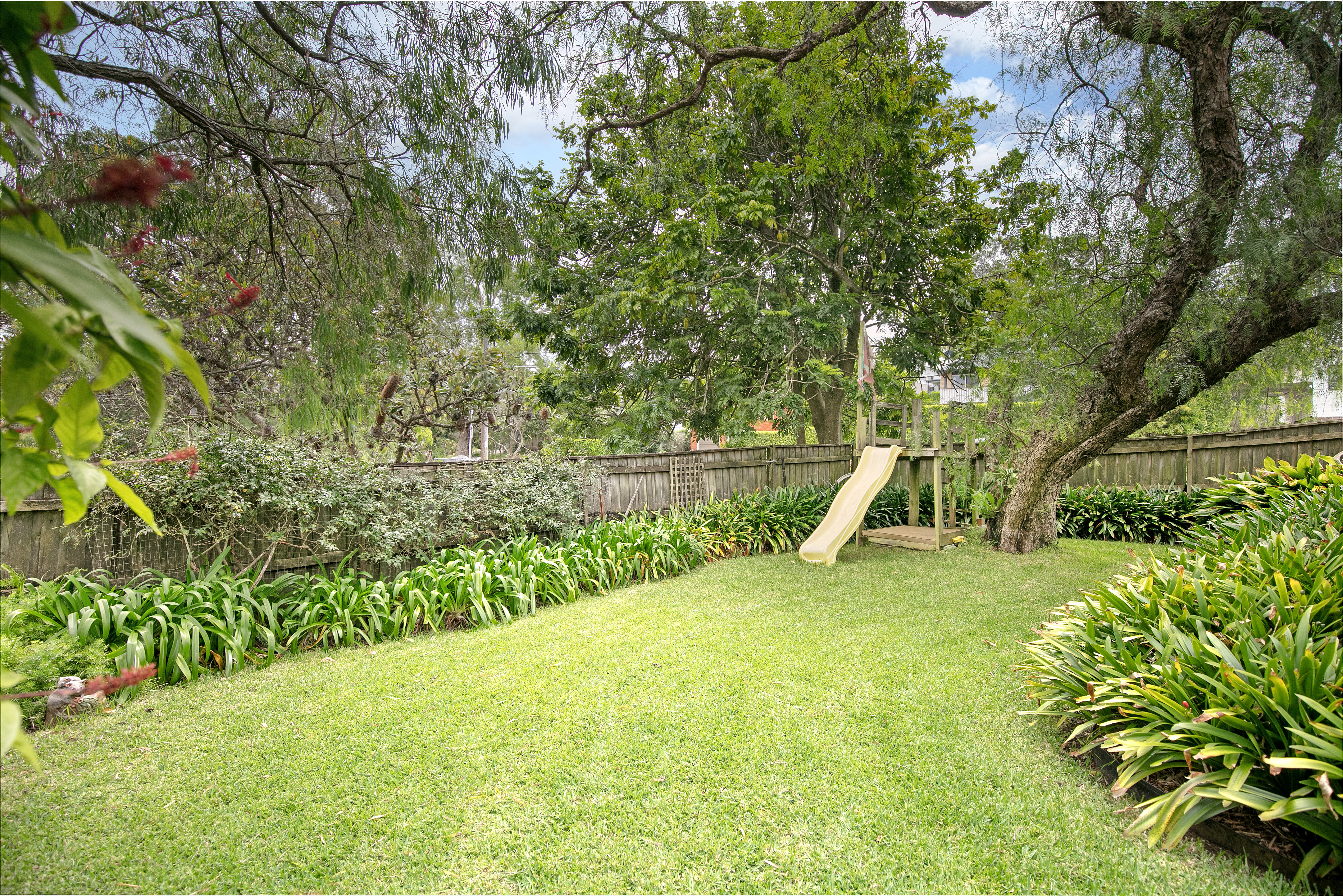 12 CHURCHILL CR, ALLAMBIE HEIGHTS NSW 2100, 0 રૂમ, 0 બાથરૂમ, House