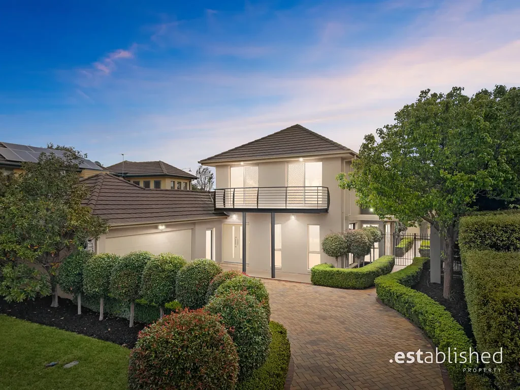 15 Eagleview Place, Point Cook, VIC 3030