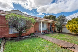 4/17 Toolern Street, Melton South