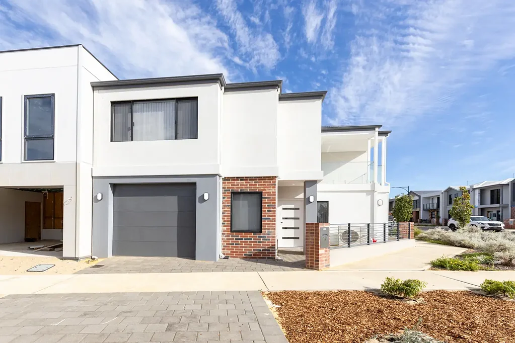 Lock & Leave Lifestyle- Periodical Lease Only!!