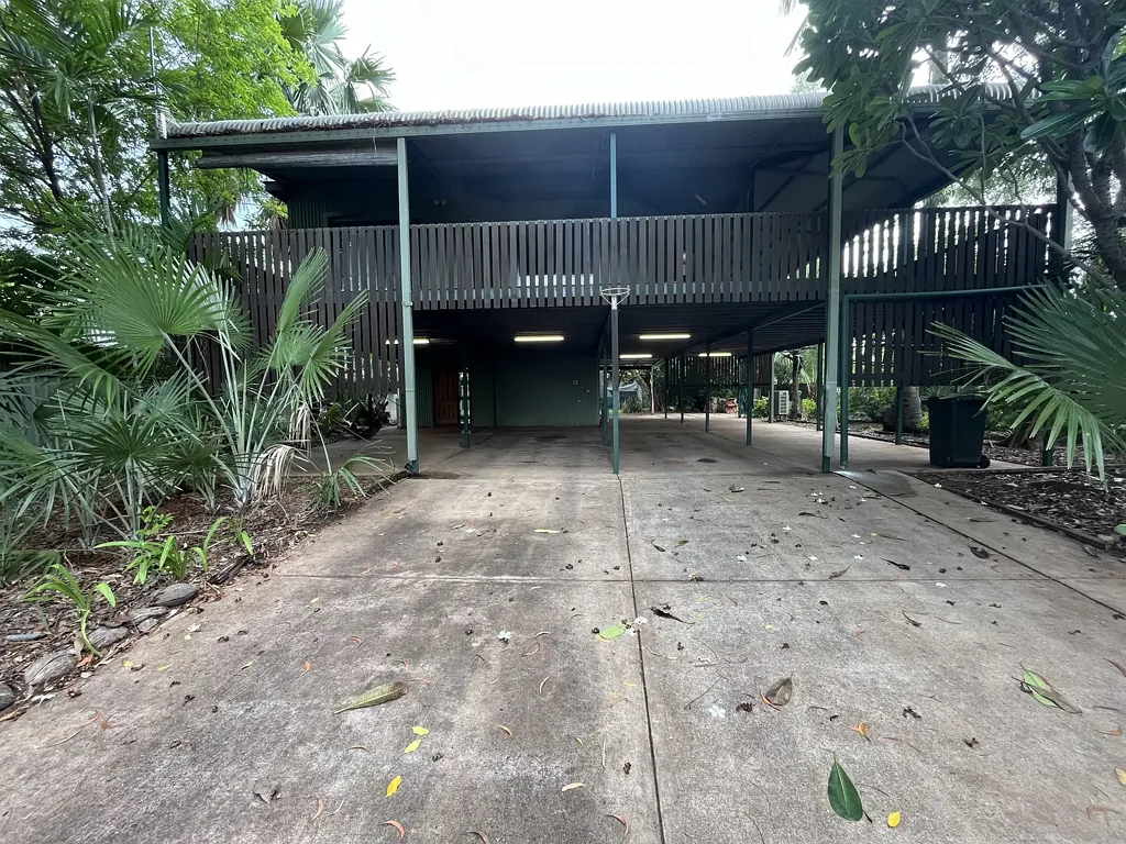 2 Rattlepod Cl, Kununurra, WA 6743