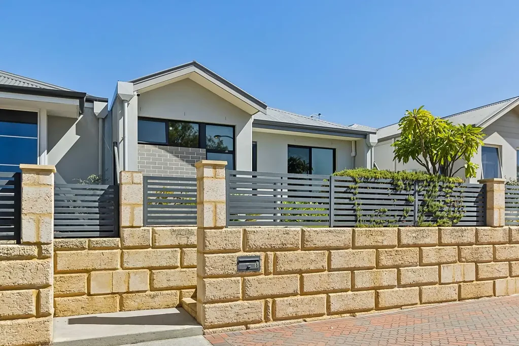 6 Luxhay Parkway, Aveley, WA 6069