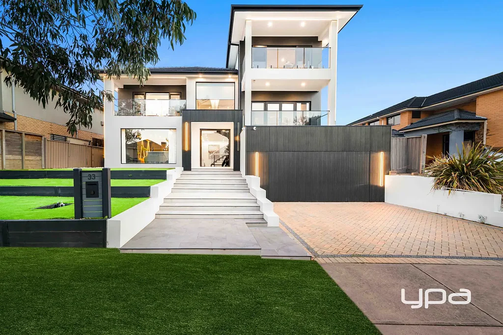 Point Cook 4ਬੈੱਡਰੂਮ Luxury Golf Course Living!!