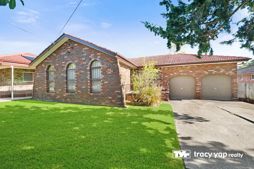 Marsfield 4Kwarto Renovate or Rebuild – 674.8sqm with 21m Frontage in Prime Location of Marsfield
