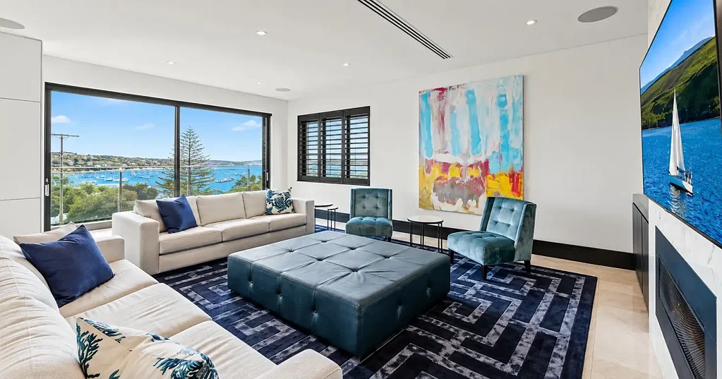 Stunning Ocean Views in an Exclusive Bellevue Hill Setting