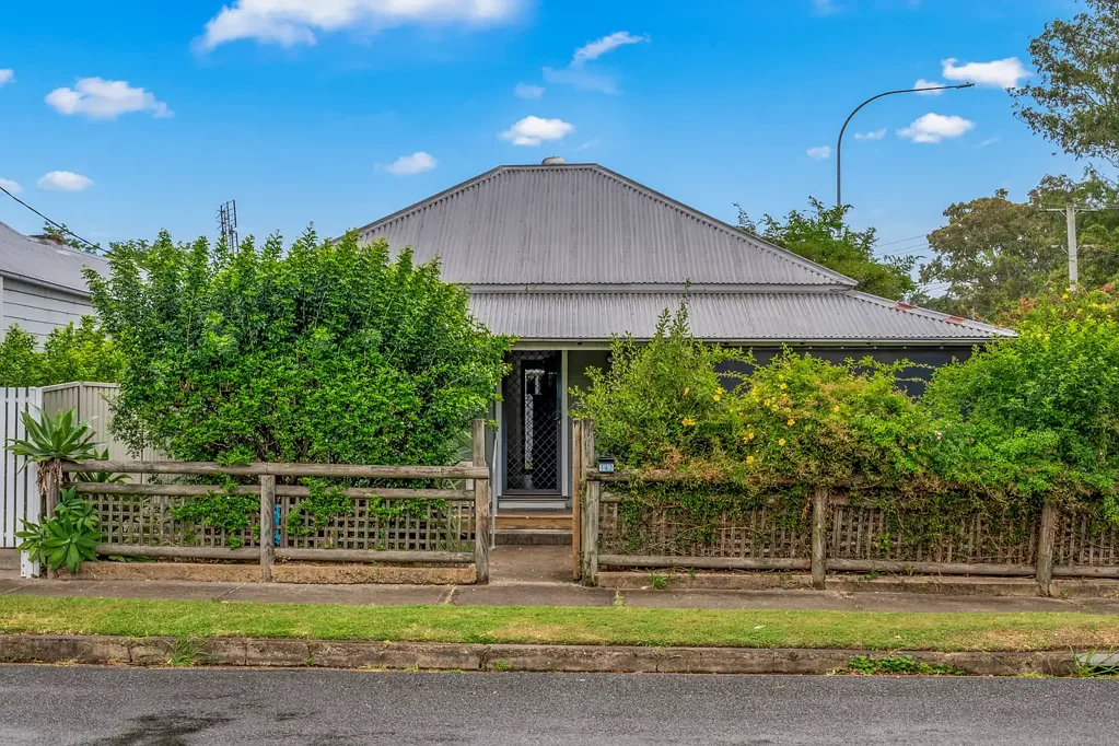 142 Elgin Street, Maitland, NSW 2320