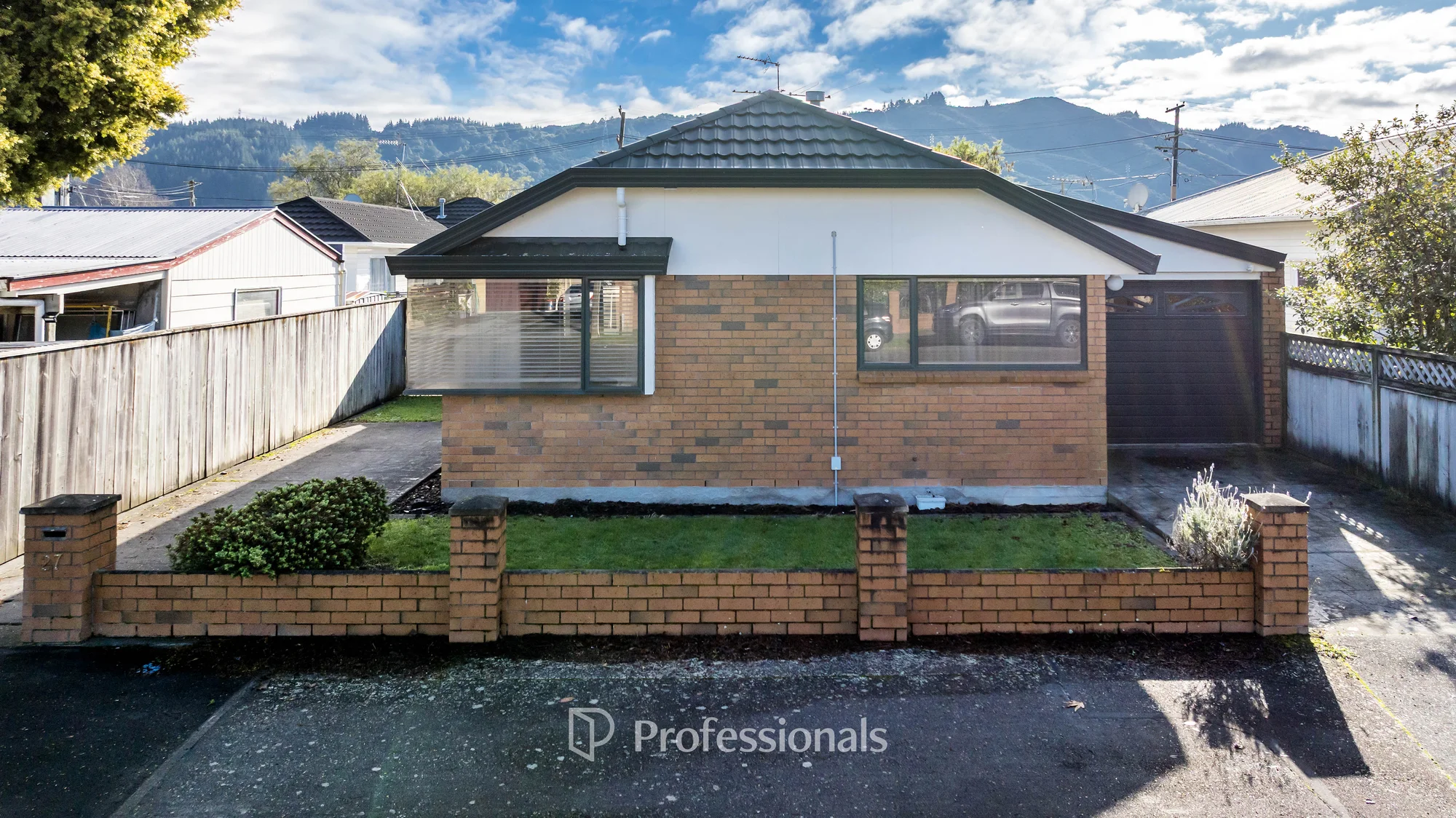 Ebdentown 2部屋 Easy-Care Living in Central Upper Hutt