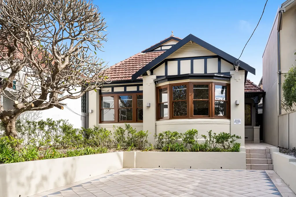 Expansive Family Home Minutes From CBD