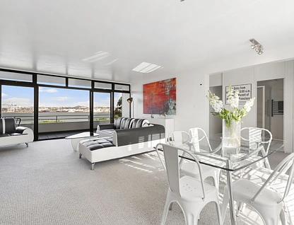 Apt M6/45 Stanley Point Road, Devon Park, Devonport, North Shore City, 2 Schlafzimmer, 1 Badezimmer, Apartment