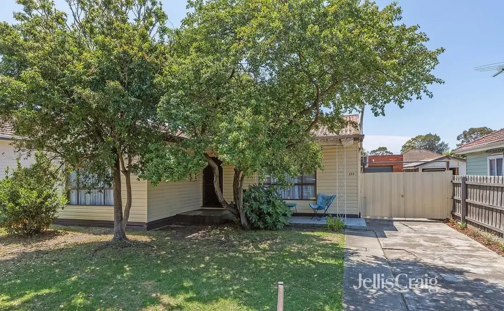 Altona Family Home