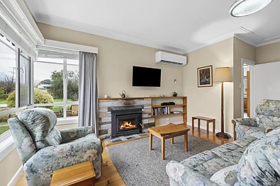 लिविंग रूम - 67 TALBOT RD, CLUNES VIC 3370