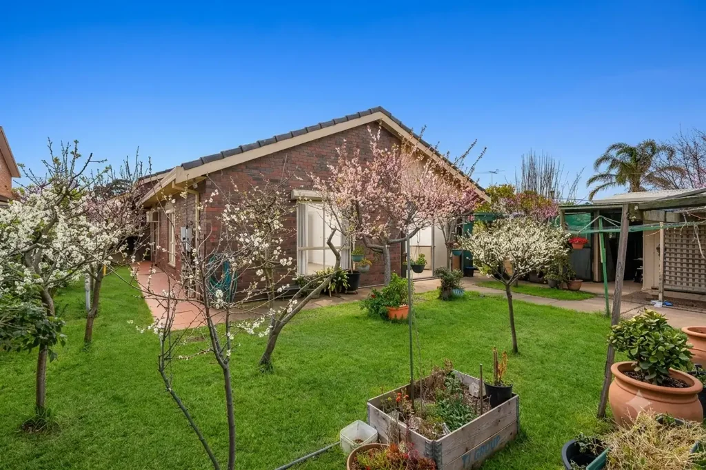 Spacious Family Home for Lease in the Heart of Hoppers Crossing