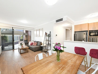 204/16 Lusty Street, Wolli Creek, South Western Suburbs, 2房, 2浴, Apartment