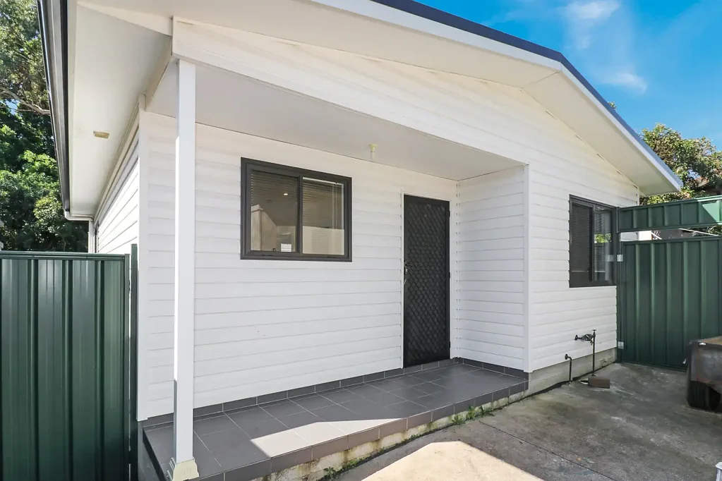 Modern 2 Bedroom Granny Flat