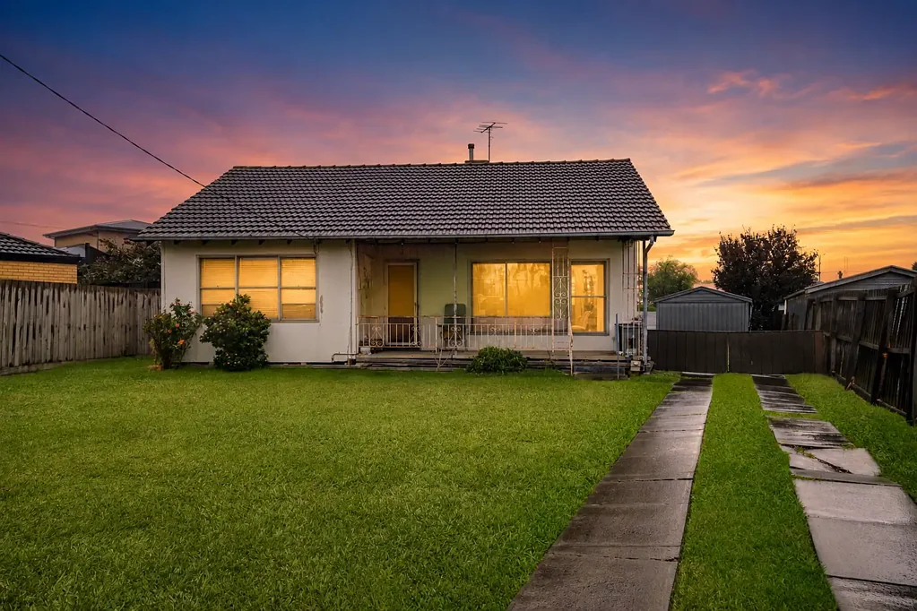 Corio 3Zimmer Packed with Potential on a Generous Allotment