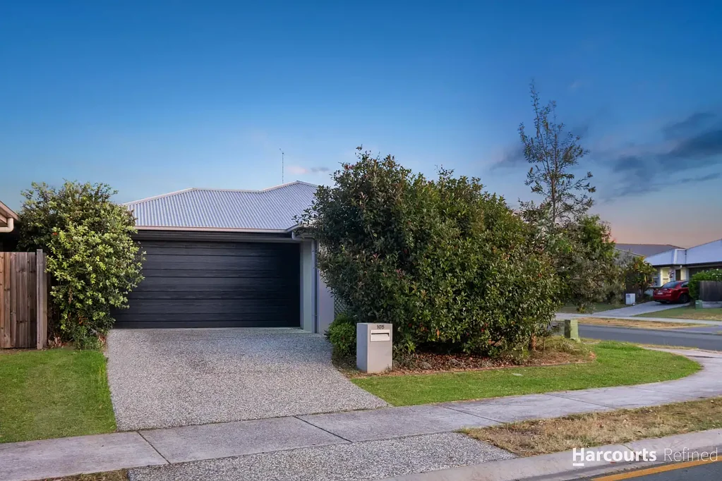 4 BEDROOM FAMILY HOME WITH STUDY