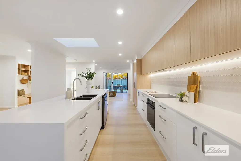 Shailer Park 4ਬੈੱਡਰੂਮ A HOME THAT RAISES THE BAR – MOVE IN TOMORROW!