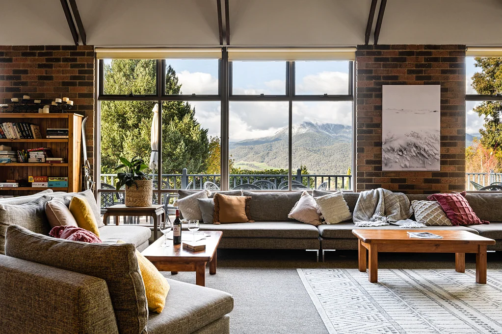 Tawonga South 16ਬੈੱਡਰੂਮ Myee Alpine Retreat